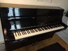 piano droit - Yamaha M5j