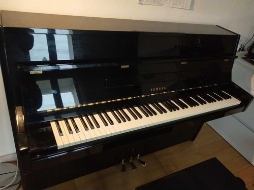 Piano droit yamaha - -,